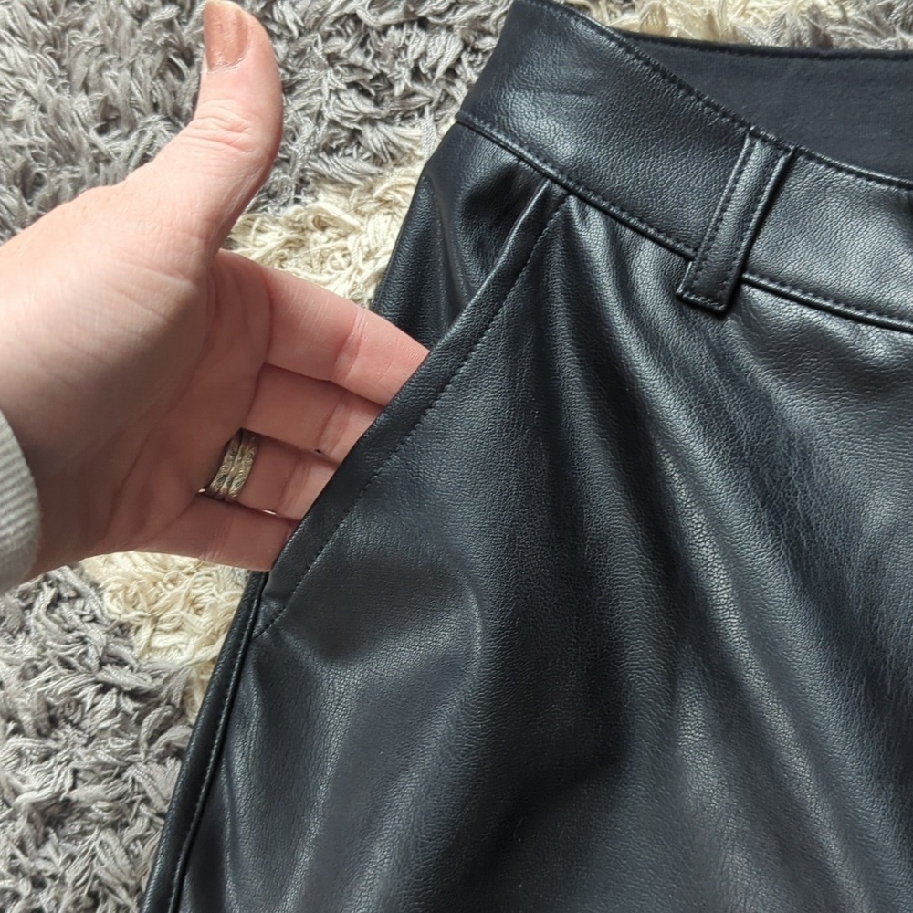Splendid Faux Leather Blank Ankle Pant Size Women's 4 - Picture 5 of 9